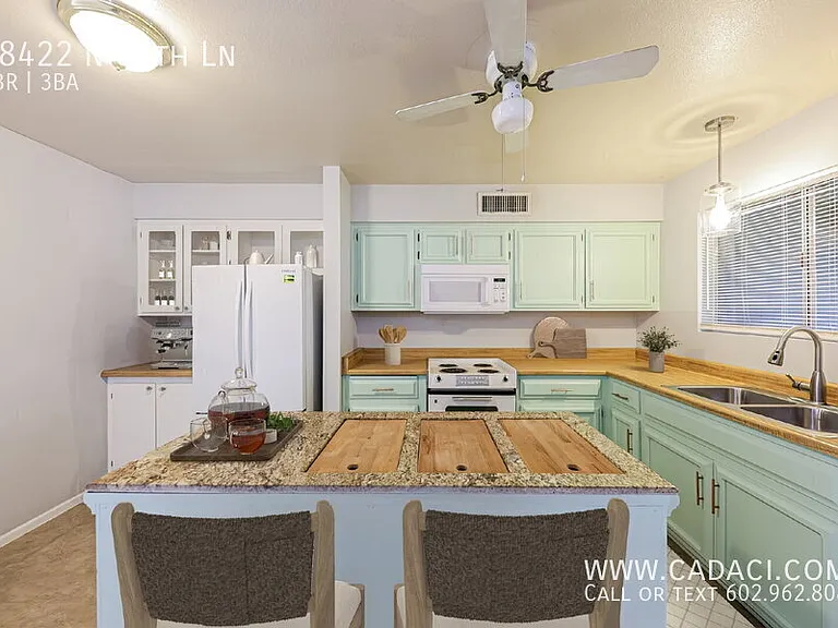 18422 N 30th Ln — Photo 16
