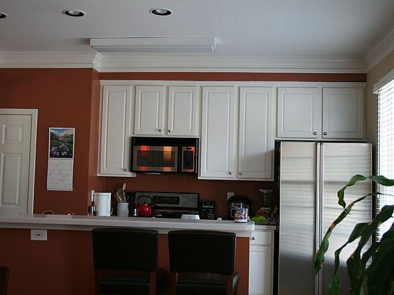 Great Kitchen open to everything