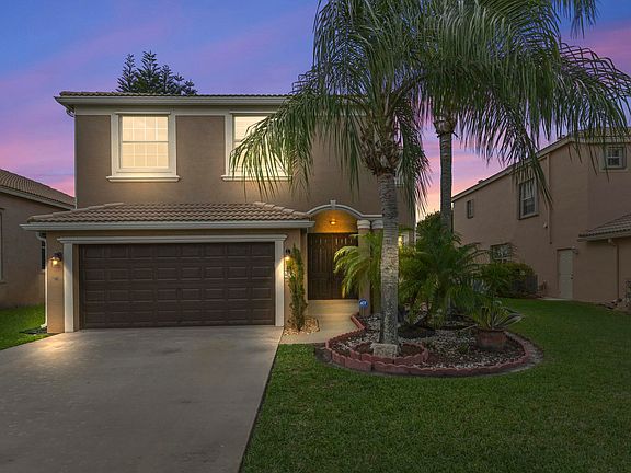 4th image of 2731 Misty Oaks Circle