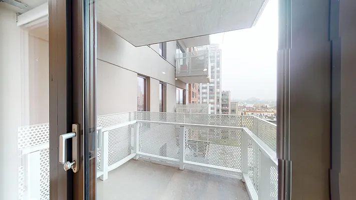 Rented by Bond New York | media 310