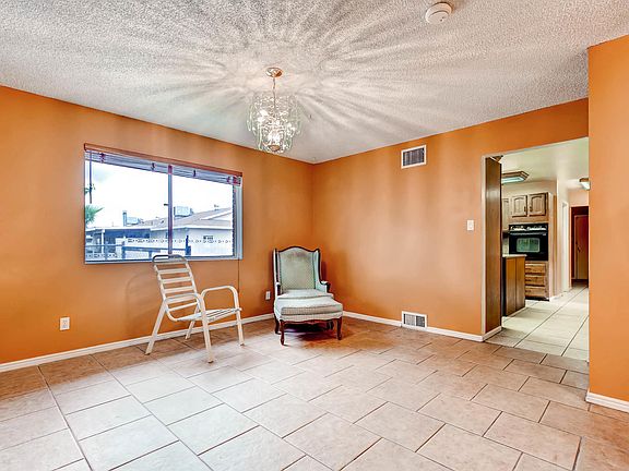 5th image of 4095 Judson Ave