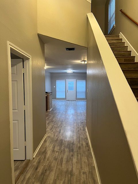 1st image of 4317 Stassen St APT B