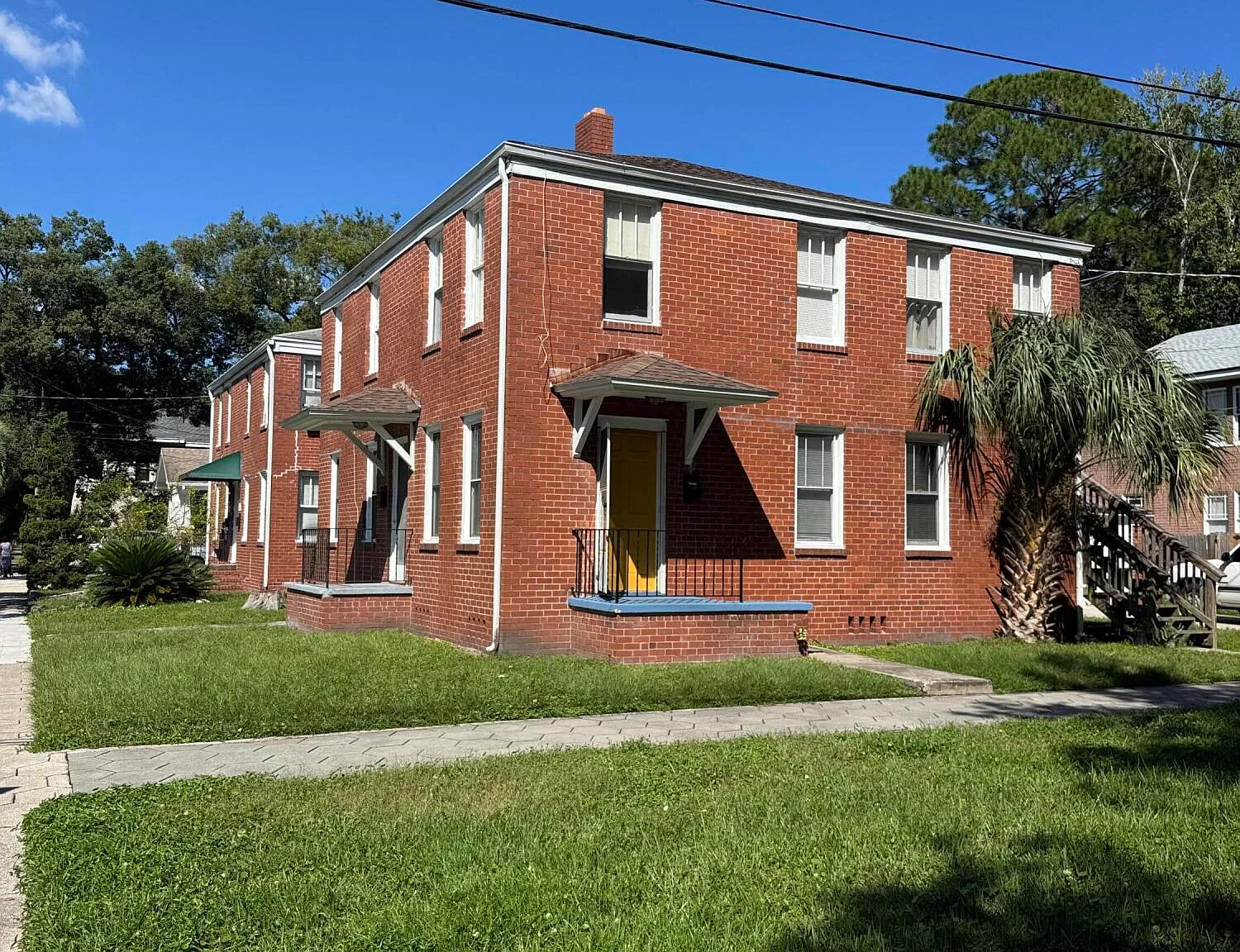 2 bed, 1.0 bath, 1020 sqft, $1,400 — Photo 2