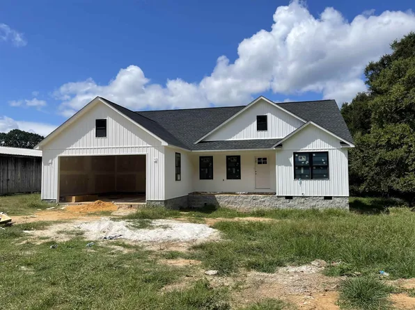 1085 Wells Rd, Beech Bluff, TN 38313