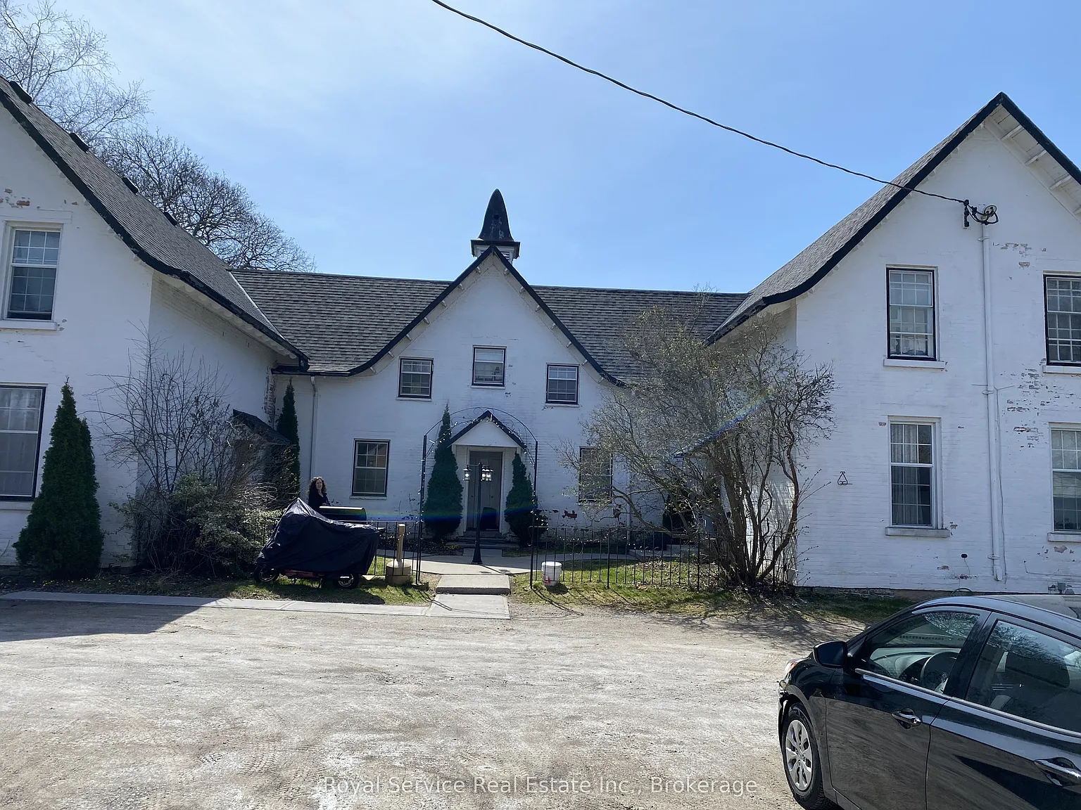2 bed, $2,100 — Photo 1