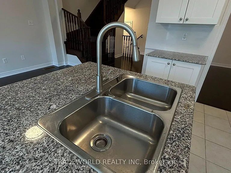 21 Beckett Ave — Photo 13