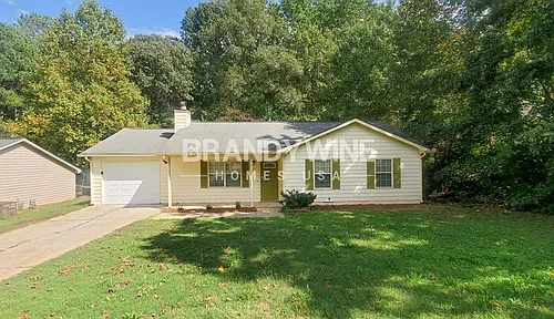 190 Rosewood Dr Photo 1