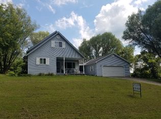 2964 Tick Ridge Rd, Vinton, OH 45686