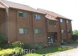 1st image of 6731 Boca Vista Dr NE