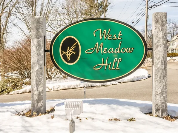 54 Perkins Ct Unit 54, Haverhill, MA 01832