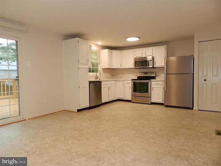 10605 Holleybrooke Dr — Photo 6