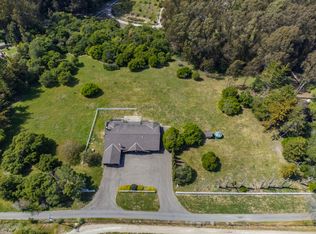 381 Calabasas Rd, Watsonville, CA 95076