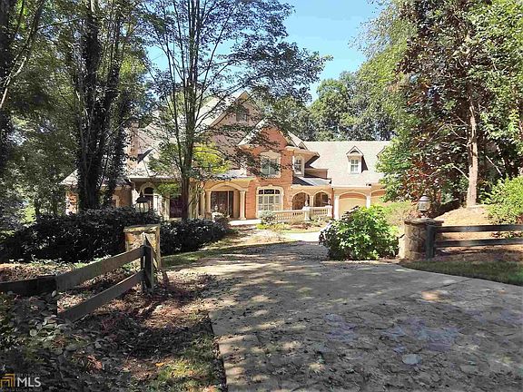 3rd image of 181 Allmond Ln