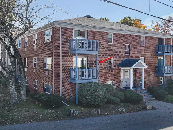 270 Main St APT 14, North Reading, MA 01864