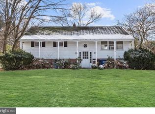 1062 Fairview St, Riverside, NJ 08075