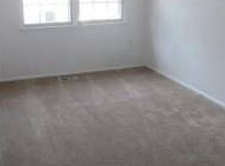 2866 Beechtree Ln, Woodbridge, VA 22191