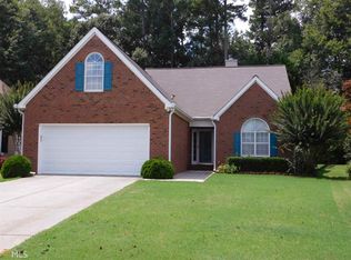 325 Fairway Ct, Newnan, GA 30265