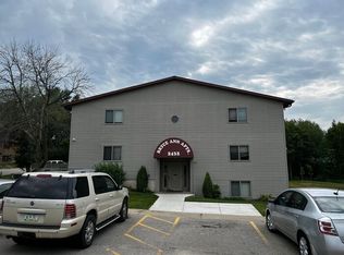 2432 Petsel Pl UNIT 3, Iowa City, IA 52246