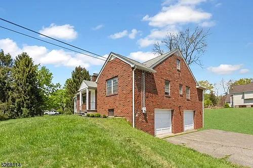 312 Miller Ave Photo 1