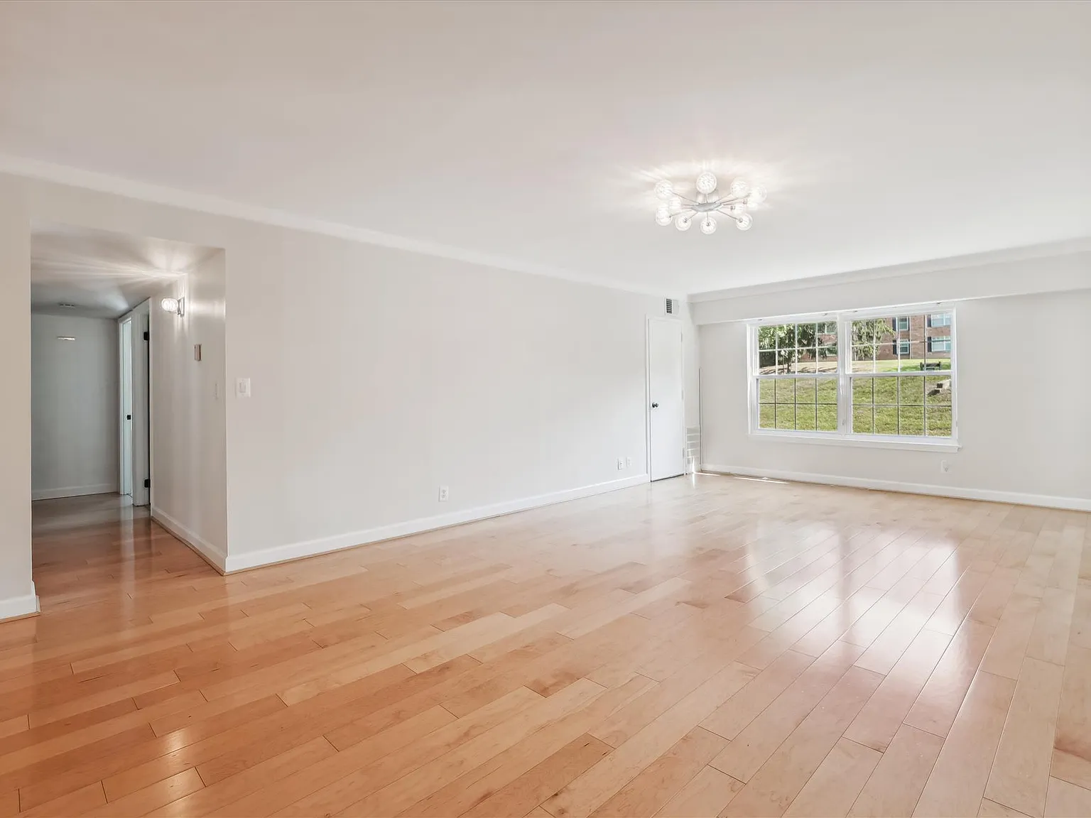 2 bed, 2.0 bath, 1112 sqft, $2,500 — Photo 3