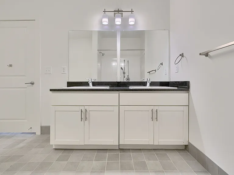 Urbana at Hioaks — Photo 18