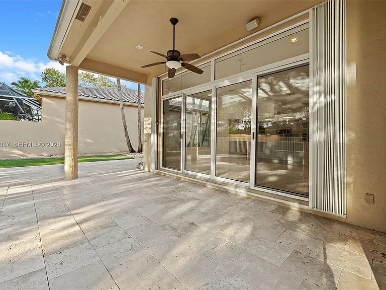 2497 Bay Isle Dr — Photo 33