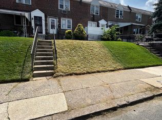 7524 Sherwood Rd, Philadelphia, PA 19151