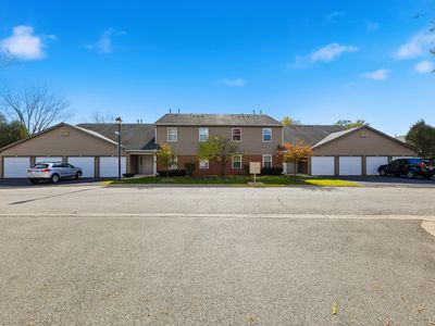 767 E Whispering Oaks Dr #767, Palatine, IL, 60074