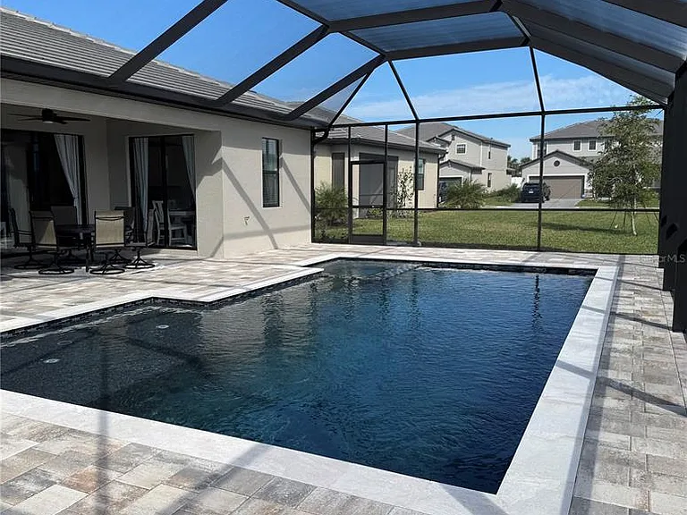 4909 Oyster Pearl St — Photo 11