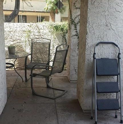 lakebrook l shape patio