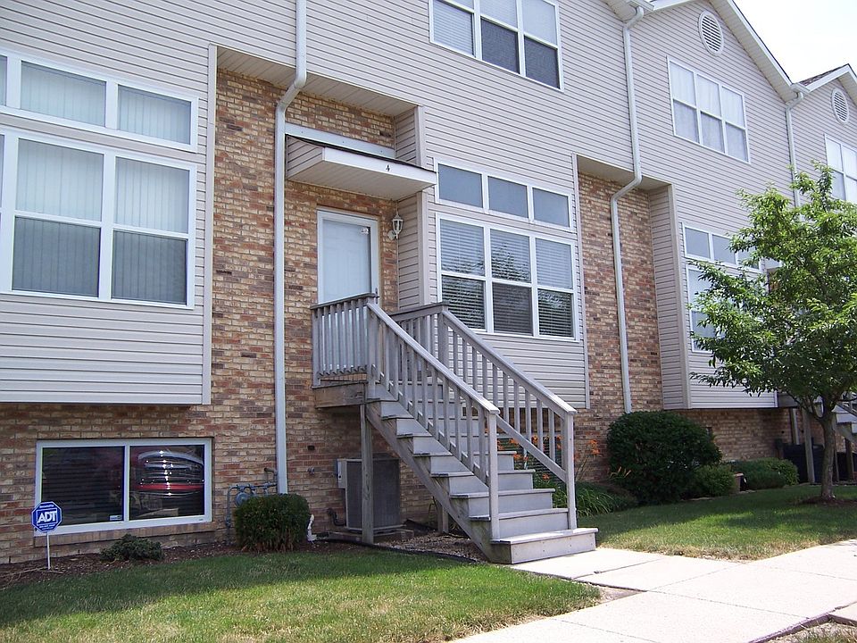 1st image of 12455 Meadow Ln Unit 4