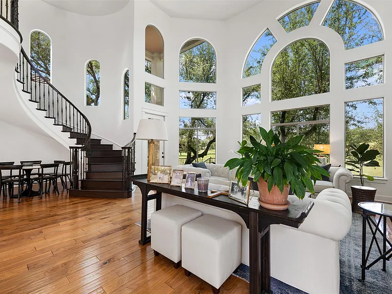 64 Tiburon Dr — Photo 12