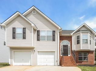 11744 Spring Lake Way, Fayetteville, GA 30215