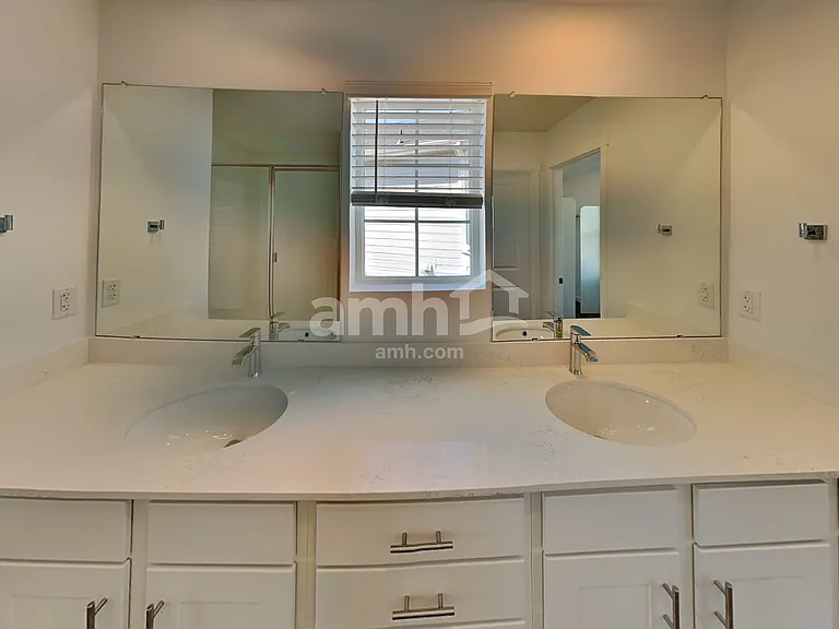 26112 E Calhoun Cir — Photo 10