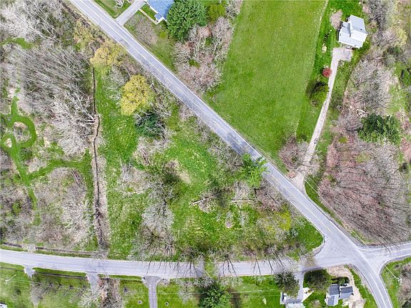 3rd image of 6031 Podunk Rd
