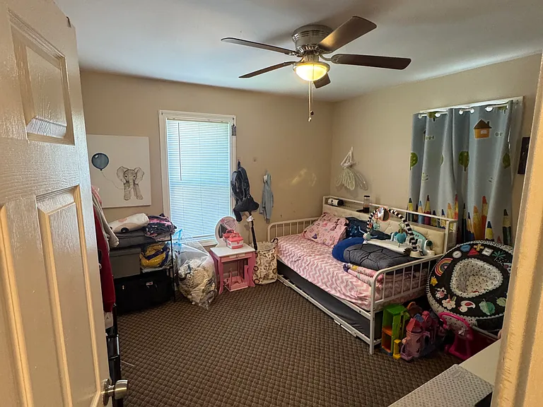 370 Hamilton St #1-R — Photo 3