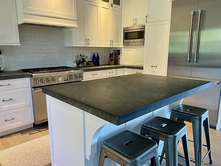 9 Chester Ave — Photo 11