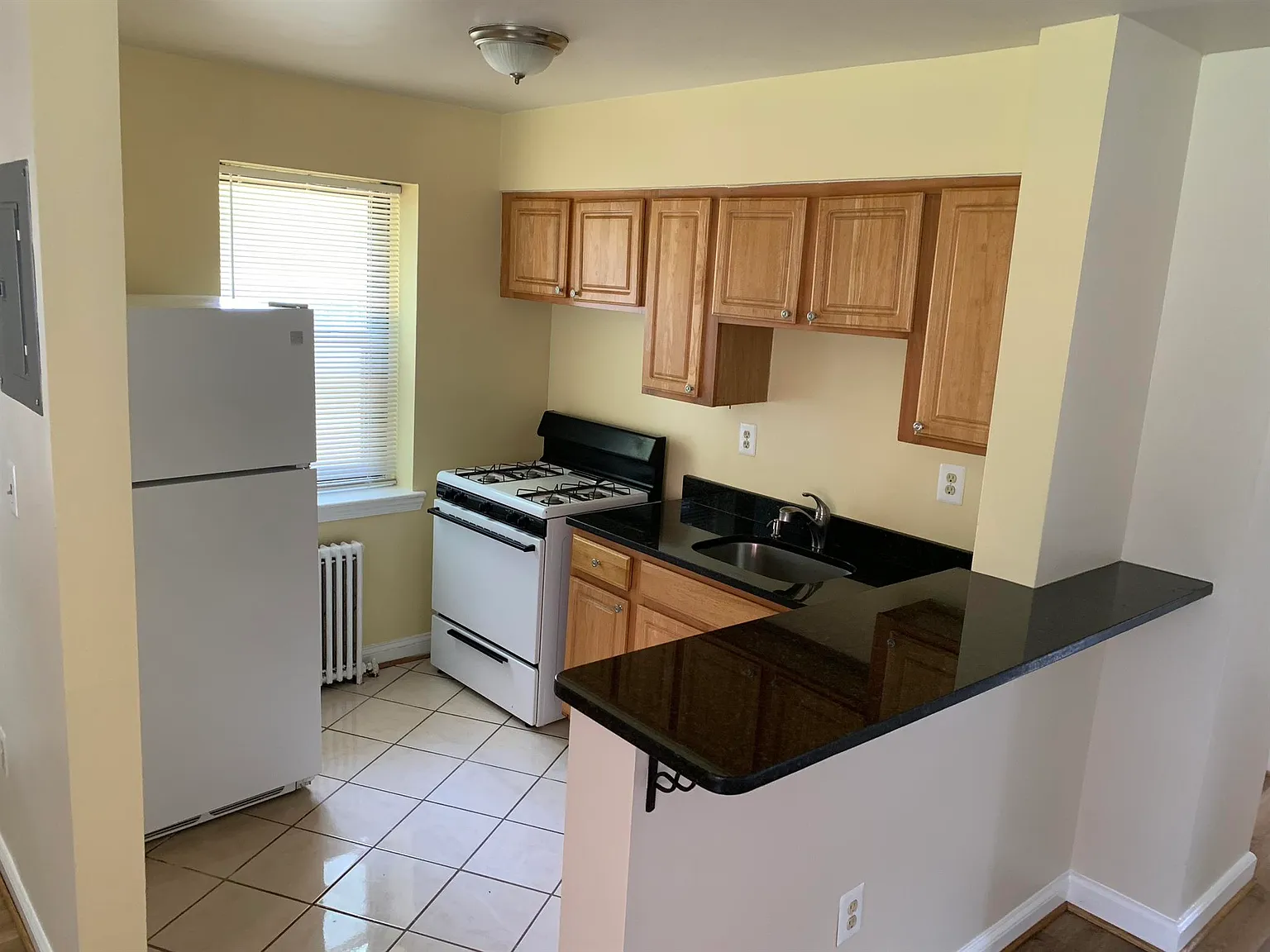 Arundel Park Apartments, LLC — Photo 3
