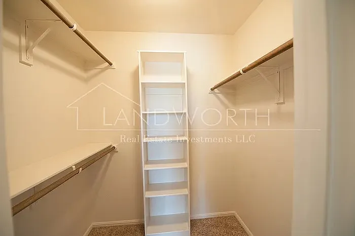 4620 Angus Dr — Photo 5