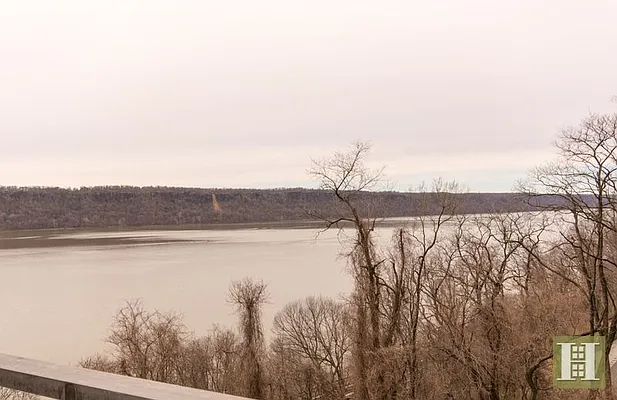 Sold by Halstead Real Estate | media 5