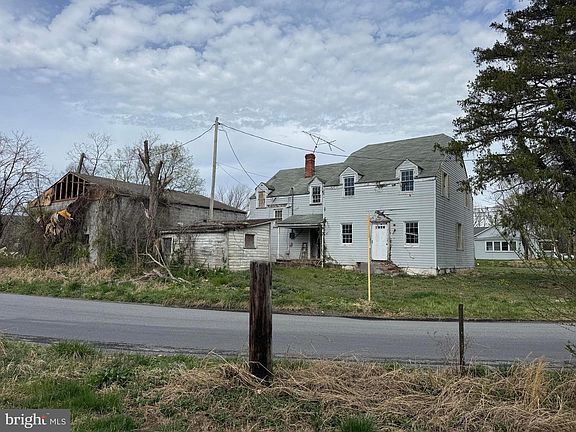 3rd image of 5310 Stonewall Jackson Hwy
