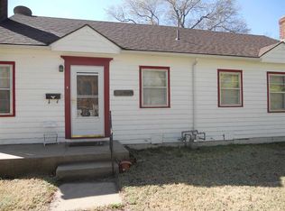 2435 E Shadybrook Ln, Wichita, KS 67214