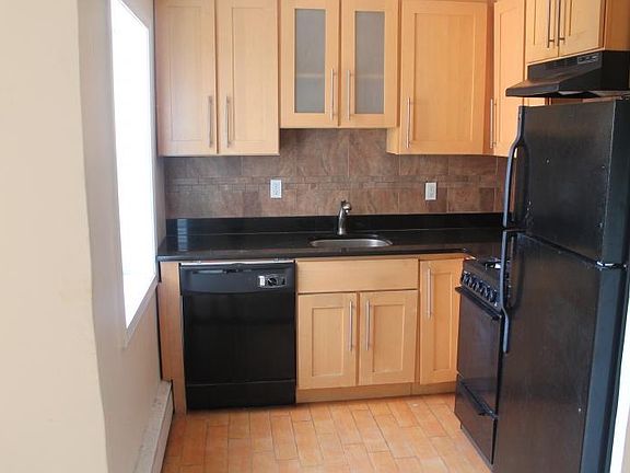 4th image of 37 Duncan Ave APT 5E