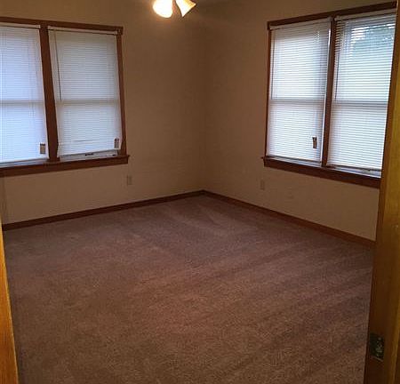 4th image of 308B Wellman St