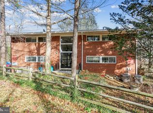 921 Prospect St APT 5, Takoma Park, MD 20912