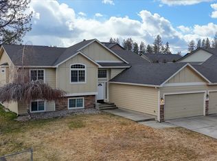 716 E Bonnie Lynn Ln, Colbert, WA 99005