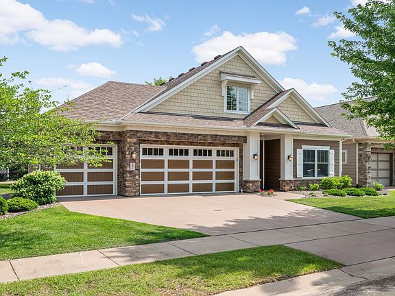 2nd image of 2933 123rd Cir NE