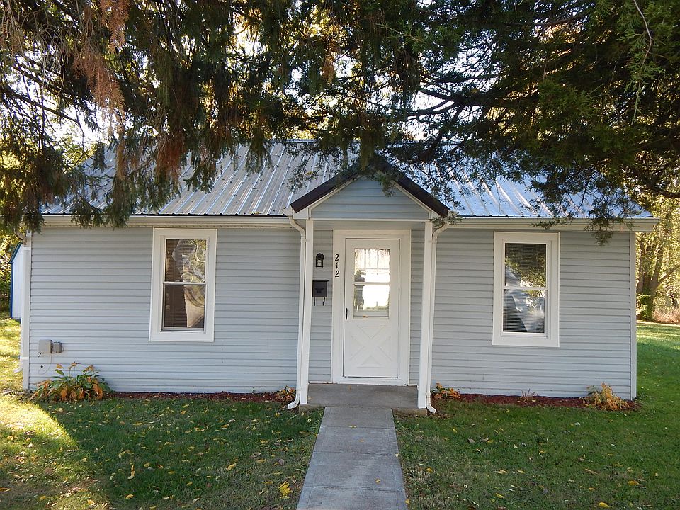 1st image of 212 Wright Ave