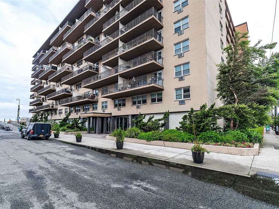 1st image of 25 Neptune Blvd APT 7A