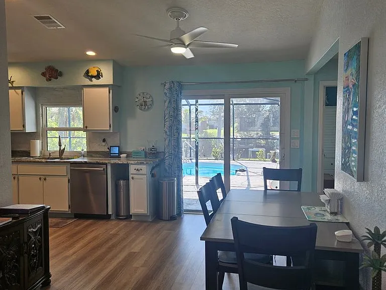 18810 Ashcroft Cir — Photo 12